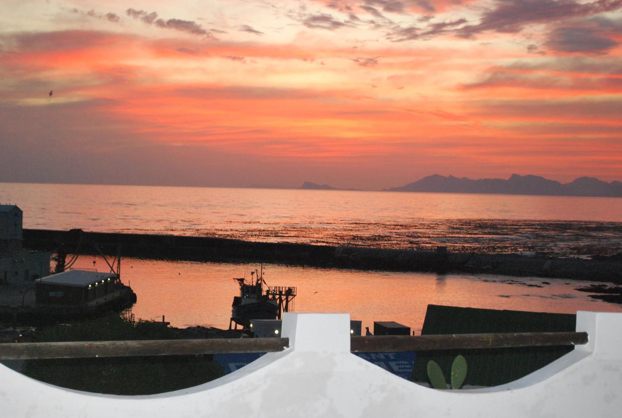 Saxon Lodge Gansbaai Luaran gambar