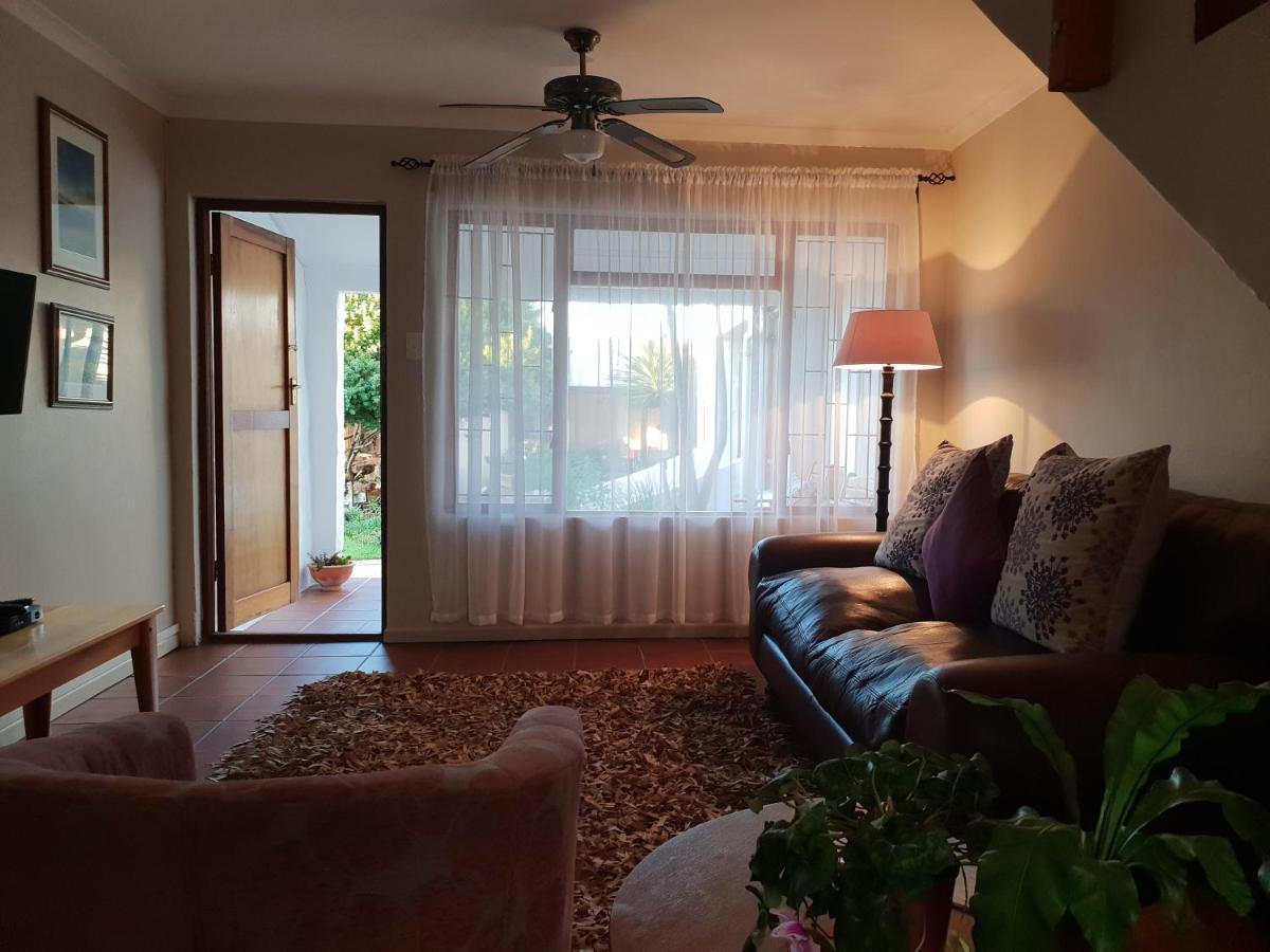 Saxon Lodge Gansbaai Luaran gambar