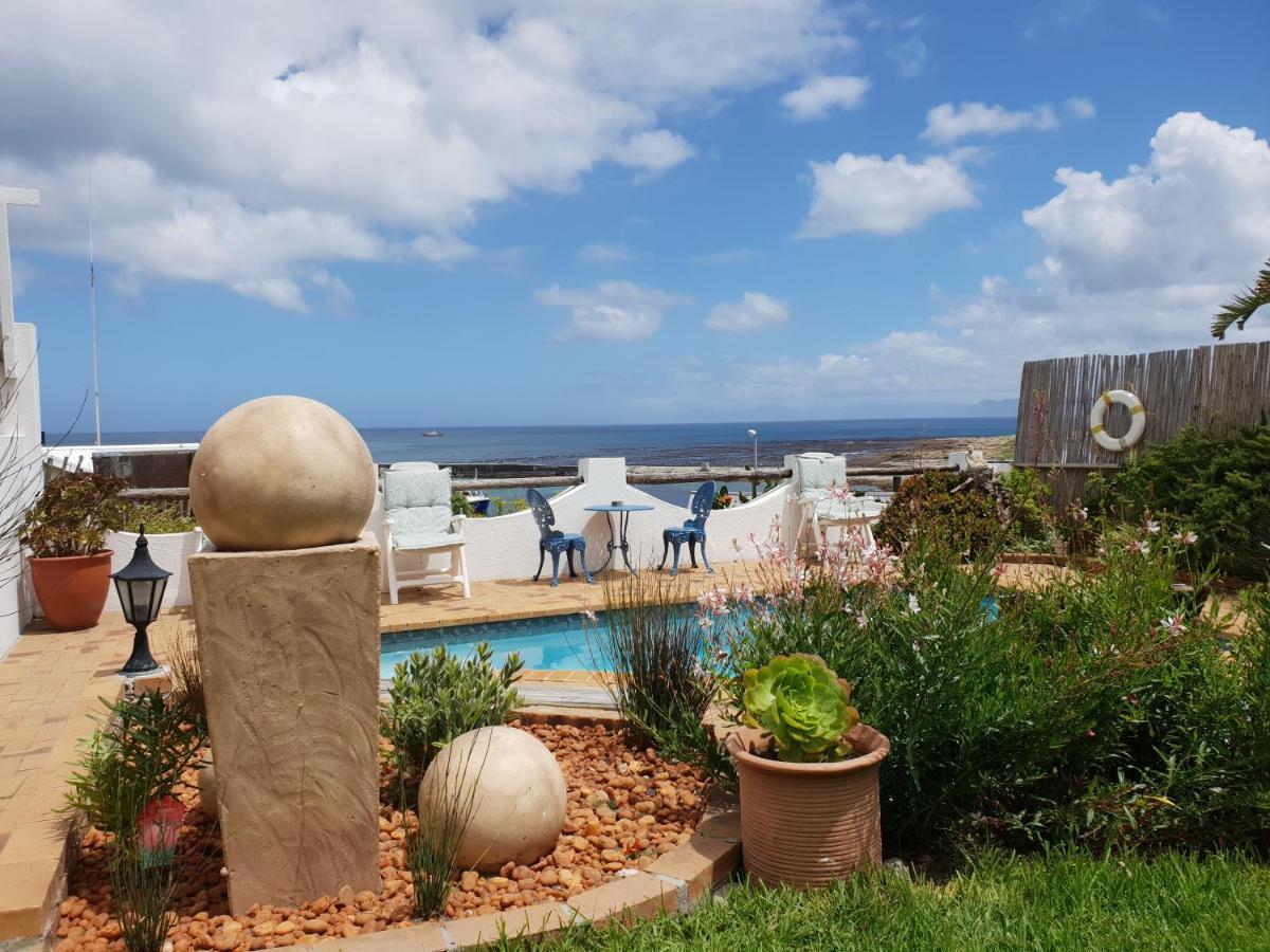 Saxon Lodge Gansbaai Luaran gambar